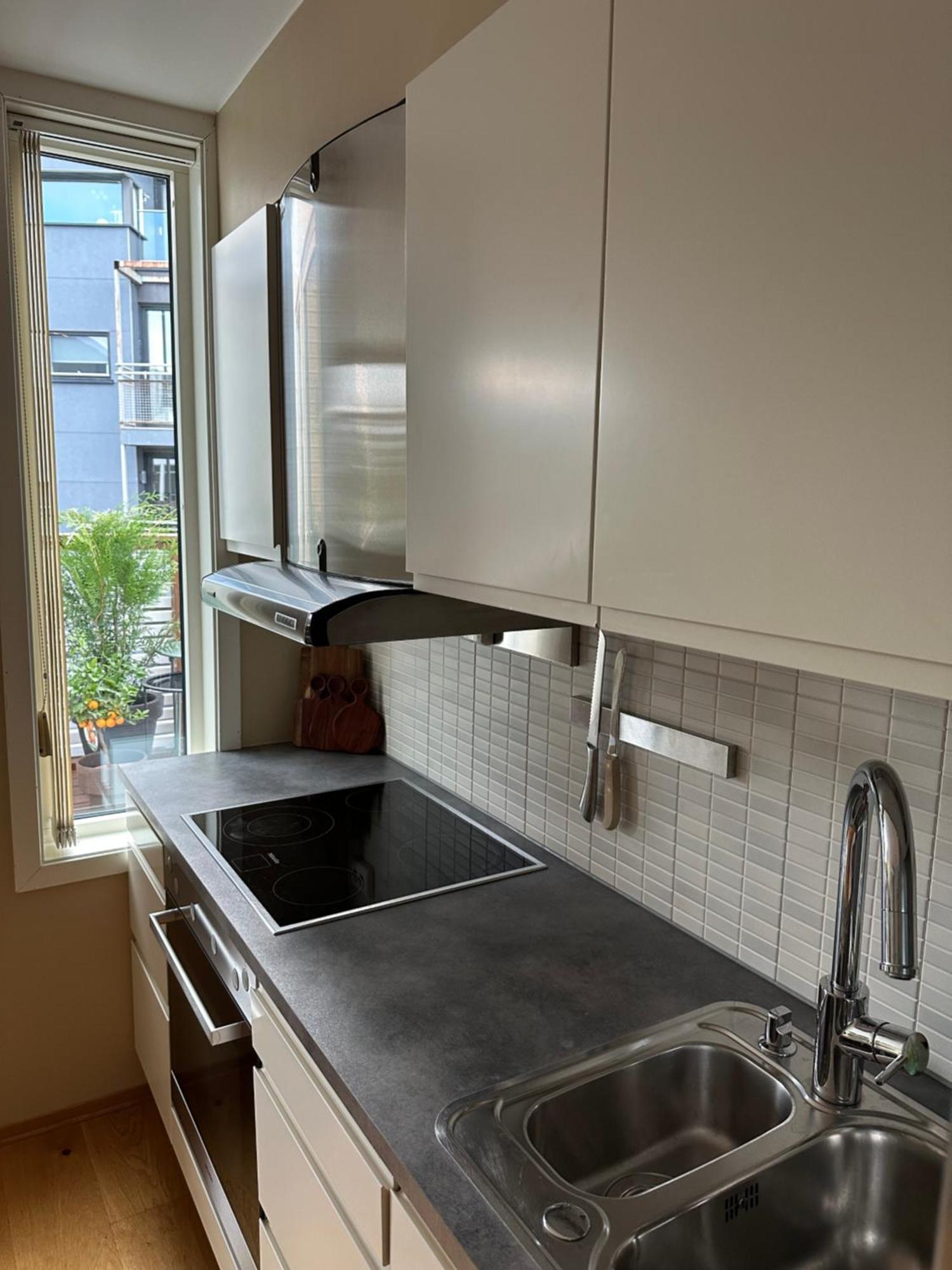 Urban And Quiet Apartment In City Centrum Tromso Exterior photo